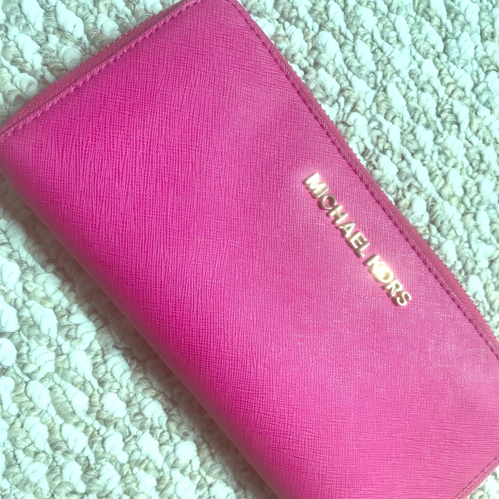 Michael Kors Bright Pink Wallet
